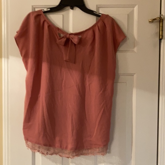 Top - Picture 2 of 2